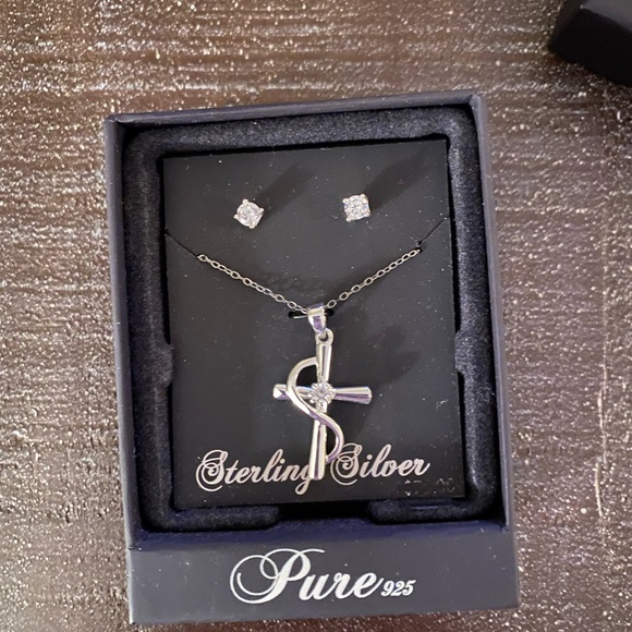 Sterling Silver Cross and Earrings Set - Picture 7 of 7